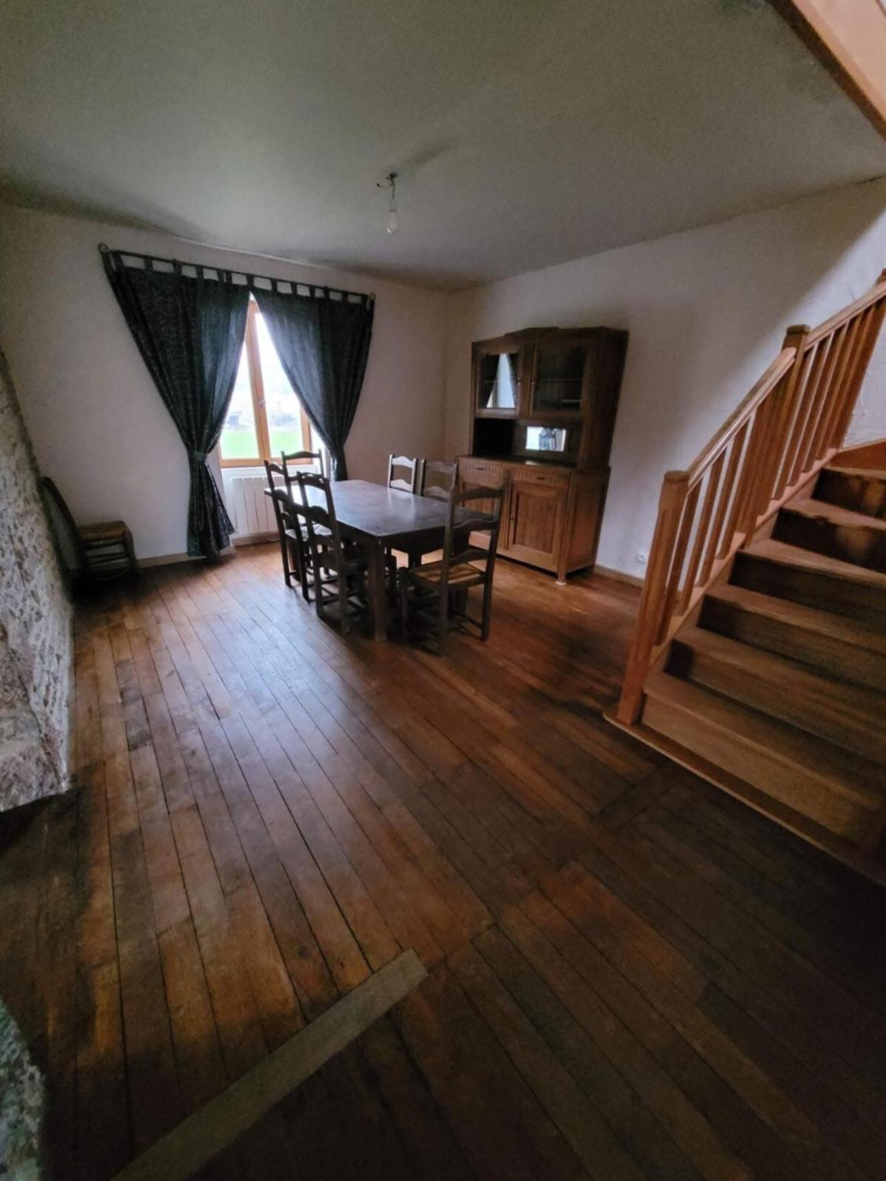 Villa Les Jyrondelles Prisse Family House Extérieur photo